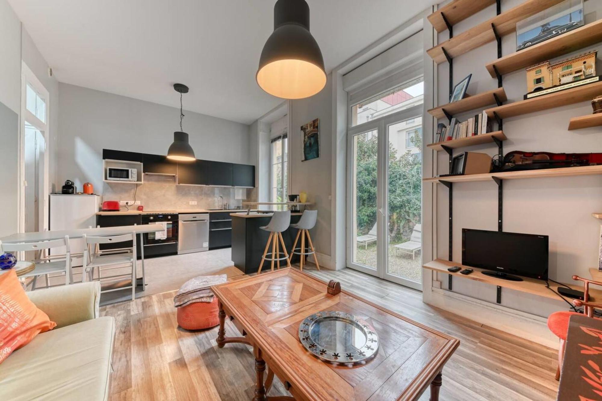 Le Garden City - Bel Appartement Avec Jardin Prive Villeurbanne Bagian luar foto